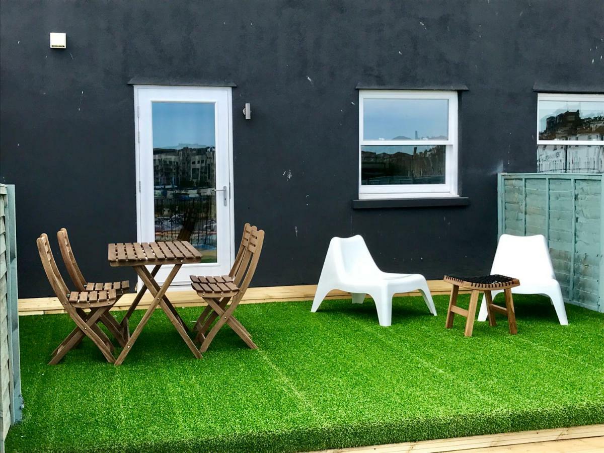 The Turner Apartment - Margate Beach - By Goldex Coastal Breaks Экстерьер фото